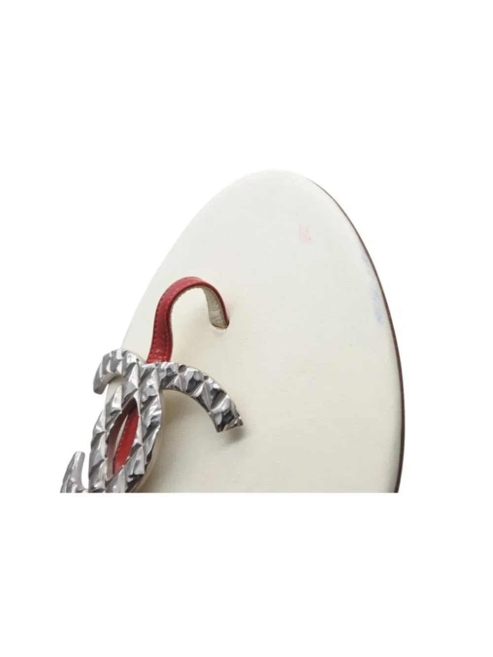 Chanel Thong Sandals CC Logo Patent Leather Red Ivory